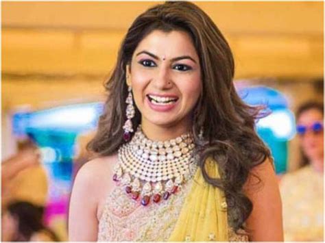 Kumkum Bhagya Fame Sriti Jha Reveals Why She Is Not Bored Of Playing Pragya Since 6 Years