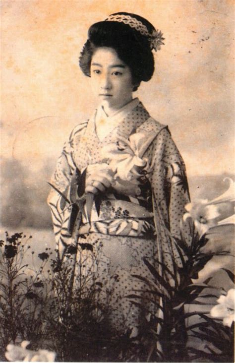 萬龍（明治時代の美人ランキング）の拡大画像 japanese geisha japanese beauty japanese girl vintage japanese old