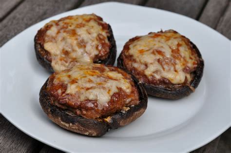 Gefüllte Champignons mit Hackfleisch