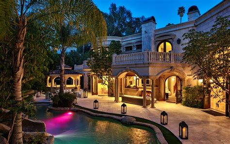 16995 Million Mansion In Beverly Hills Ca Homes Of The Rich