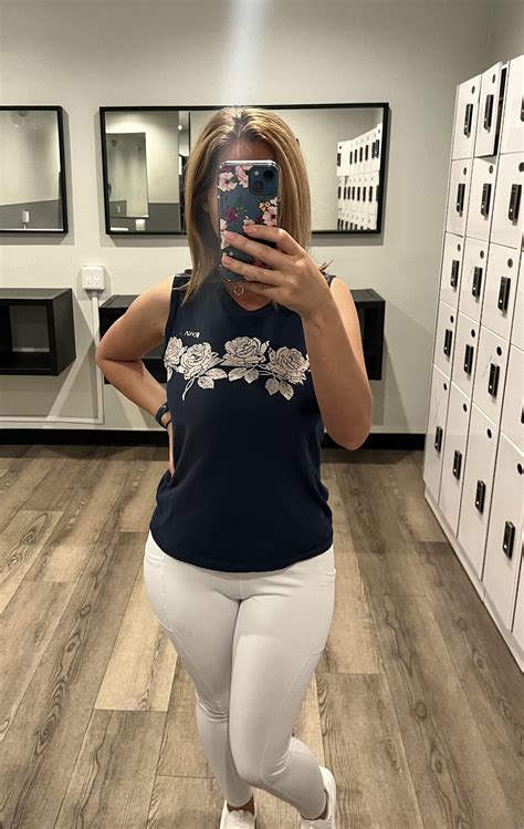 Milf Teacher In White Yoga Pants At The Gym R Gymgirls