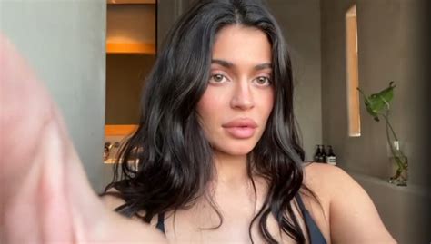 Kylie Jenner Shows Off Very Plump Pout In New Tiktok After Being