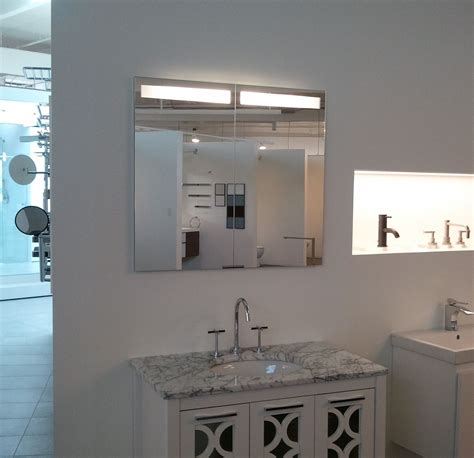 .bathroom cabinets, medicine cabinets, mirrors and lighting why don't you transform your why don't you transform your bathrooms with sidler! The SIDLER Diamando double door, lighted mirrored bathroom ...