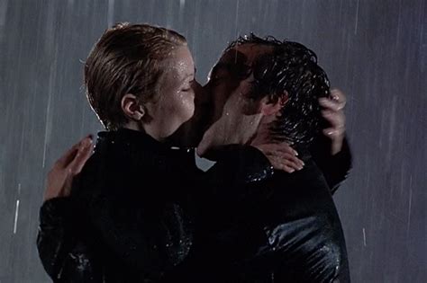 Best Kissing Scenes In Movies Tubi Tv Medium