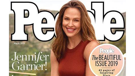 Jennifer Garner Named People S Most Beautiful Woman 2019 8 Days