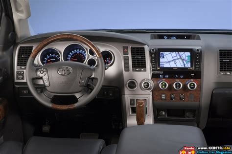 2011 Toyota Tundra Crewmax Platinum Package Dashboard View