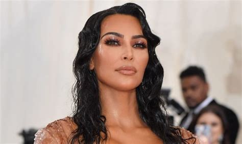 Kim was born with a silver spoon in her mouth as her family was among the wealthiest claudia kim height, age, boyfriend, family, biography & more. Kim kardashian Biography