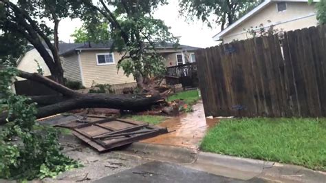 Denton Texas Tornado On 51015 Damage 1 Youtube