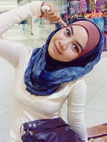 We did not find results for: KarMaLaNun.BlogSpot: Cara-Cara Perempuan Mencabar Nafsu ...
