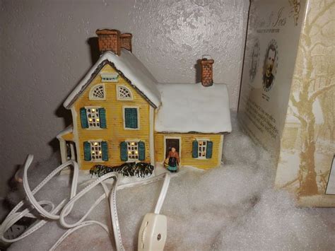 Currier And Ives Ceramic Christmas Village House New York Museum 2000