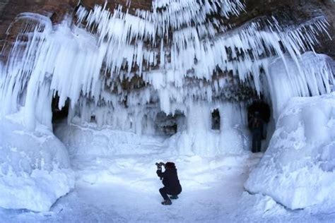 Ice Caves At Apostle Islands National Lakeshore In Wisconsin Ice Lake