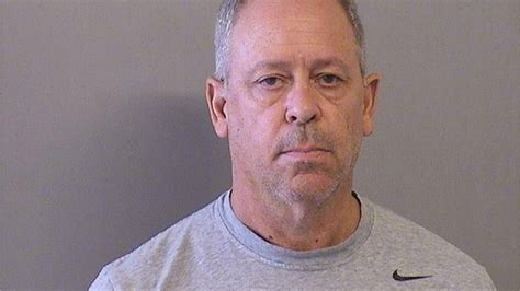 Ba Man Arrested For Allegedly Trying To Meet 14 Year Old For Sex 1023 Krmg