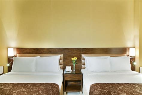 Deluxe Large Twin Room Gateway Hotel A Luxury Hotel In Dubaigateway