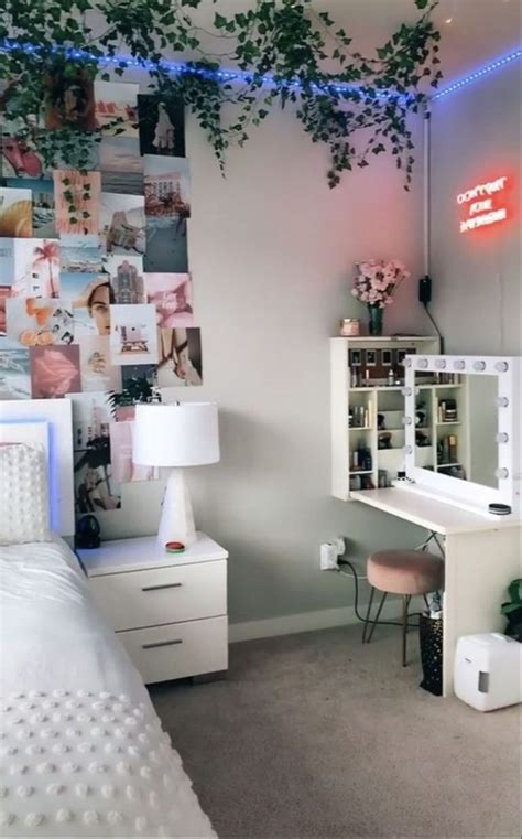 Follow Me On Tik Tok Kennamo Room Ideas Bedroom Redecorate Bedroom Dorm Room Inspiration
