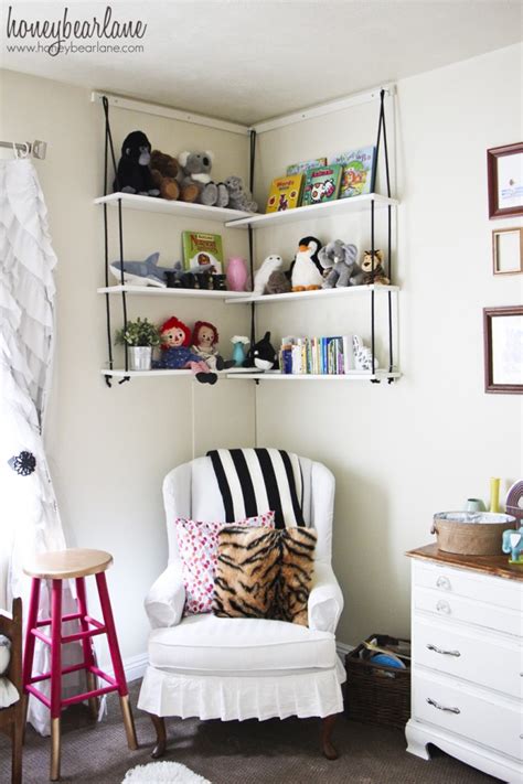 Hang the units on the walls at different heights to create geometric this also seems like a really nice design for one of the bedroom walls or corners. Corner Rope Shelves DIY - Honeybear Lane