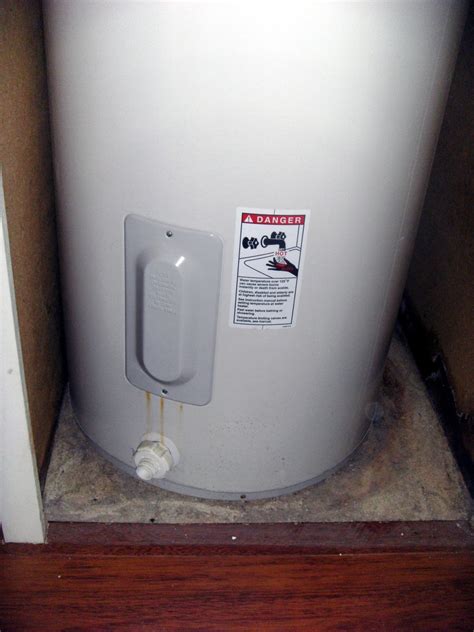 Unlike gas water heaters that have gas burners, electric water heaters rely on a pair of upper and lower metal heating elements to heat the water. How to Replace a Hot Water Heater | Dengarden