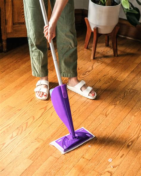 Cleaning Showdown Best Way To Clean Hardwood Floors Apartment Therapy