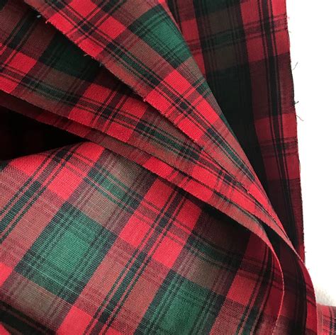Vintage Maxwell Clan Tartan Fabric Cotton Plaid Shirt Fabric Red Green