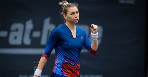 Срещата между camila giorgi и marta kostyuk завърши с резултат 2 1. Zvonareva despacha a la adolescente Kostyuk en Linz
