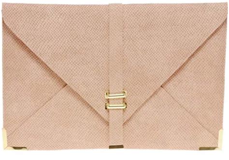 7 Classic Envelope Clutches You Should Own Bags