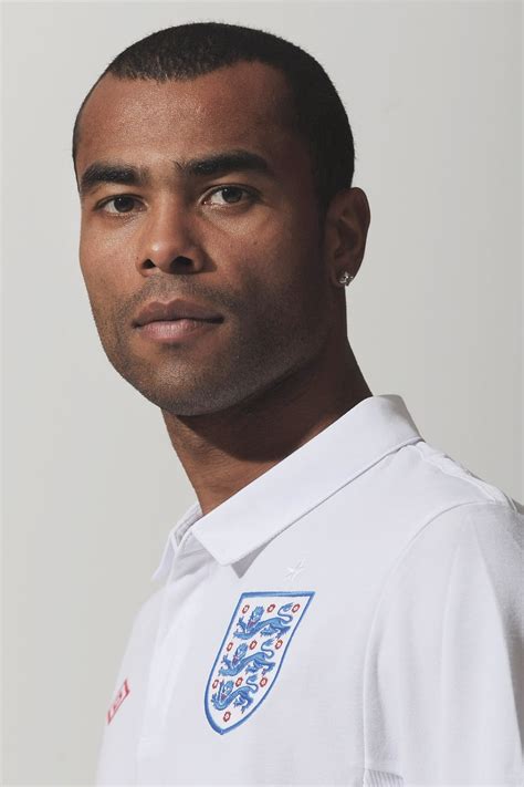 Picture Of Ashley Cole