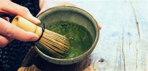 Does Matcha Have Caffeine Spilling The Tea On This Healthy Green Drink