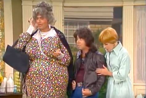 When Harvey Korman Played A Yiddish Mama 20 Moments From The Carol