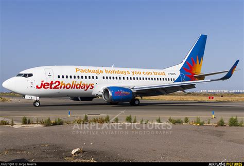 I wanted to get a sense of the layout, if it has extra leg room? G-GDFB - Jet2 Boeing 737-300 at Murcia - San Javier | Photo ID 924660 | Airplane-Pictures.net
