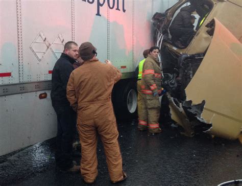 Pickup Driver Survives Being Crushed Between 2 Semis In I 84 Pileup Autoevolution