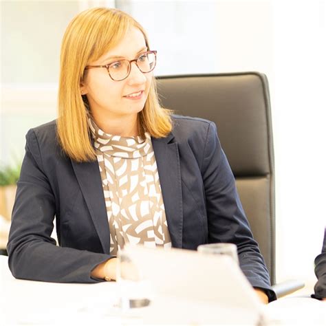 Nora alexandra antusias jerinx sid segera bebas dari penjara: Monika Alicja Kubela - Rechtsanwältin - HLB | Dr. Klein ...