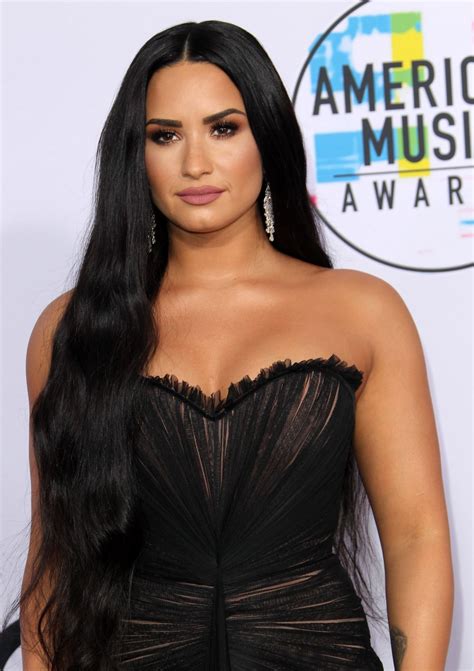 Born august 20, 1992) is an american singer, songwriter, and actress. Demi Lovato - American Music Awards 2017 in Los Angeles • CelebMafia