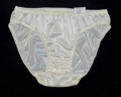 Yellow Nude Nylon Bikini Panties Classic Design Women Hips 34 36 Inches