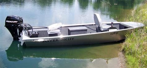 Research 2013 Xtreme Boats River Skiff 1442 Ss On