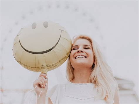 9 Reasons Why Smiling Is Good For You Apartments At Weatherby