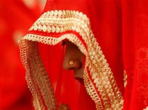 Bride Throws Up Groom Tricks Her In To Taking Virginity And Pregnancy Test Minutes After Wedding