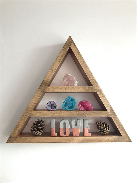 Pin By Lovelifewood On Crystals Shelves Crystal Shelves Dyi Crafts