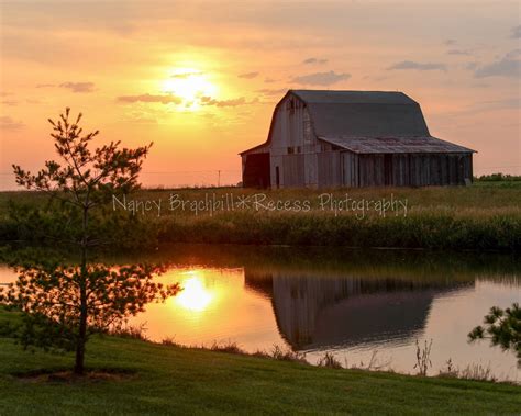 Rrl 010shelby County Barn At Sunset A High By Recessphotography