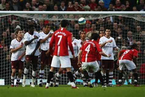 Famous Ronaldo Free Kick Manchester United Official Manchester