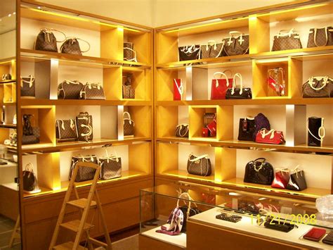 Louis Vuitton Handbags Stores