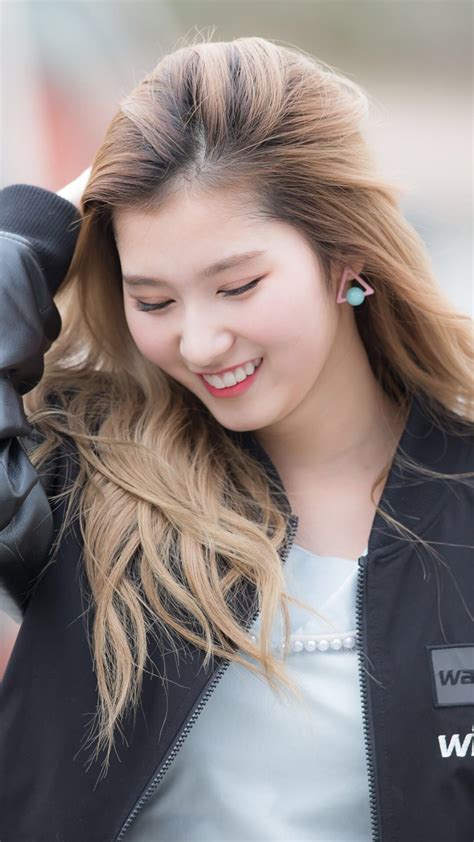 I'm looking for some twice wallpaper for my computer but i haven't found some good ones with general googling. Sana Twice Wallpapers (61+ background pictures)
