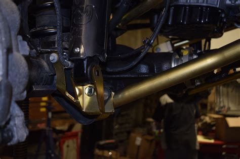 Alan Nickells Metalcloak Install Of 35 Inch Lift On Diesel Jeep