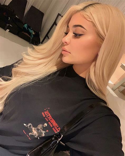 Look Kylie Jenner Kylie Jenner Selfies Estilo Kylie Jenner Kylie