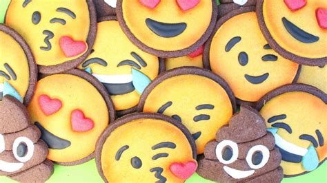 Easy Emoji Cookies How To Make Emoji Cookies Emoji Cookies With