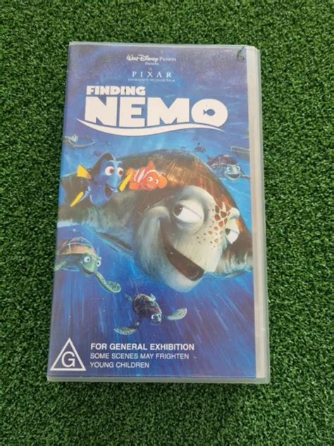 Walt Disney Pixar Studios Finding Nemo Vhs Video Cassette Tape