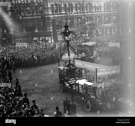 The Wraf On Parade In London At The End Of World War I 1918 Stock