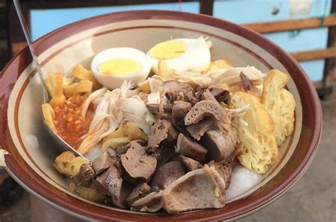 Bubur ayam bejo kosambi bubur yang terletak di jalan baranang siang, depan pasar kosambi, kota bandung tersebut sudah berdiri sejak 1978. Rekomendasi Bubur Ayam Di Nganjuk - Rekomendasi 7 Kuliner ...