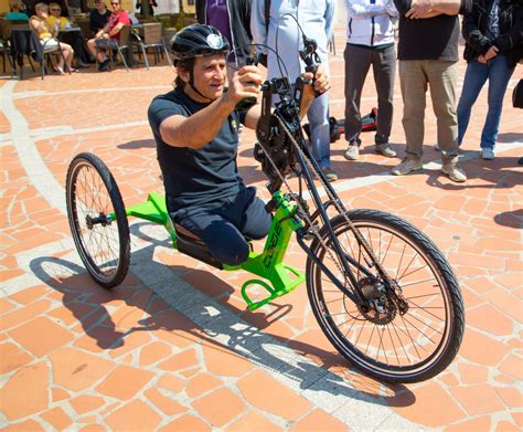 Zanardi undergoes second brain operation following handbike crash. #Elba4All - E-Handbike mit Antrieb von Polini vorgestellt ...