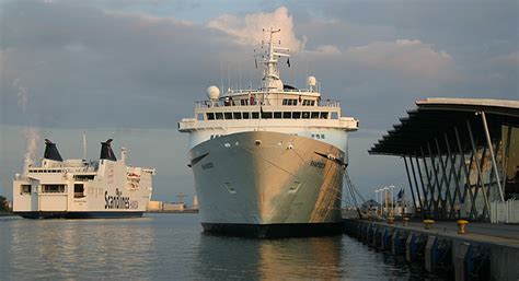 Bild Der Msc Rhapsody Scandlines F Hre Mecklenburg Vorpommern