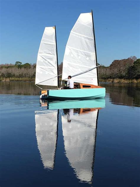 15 Foot Sailboat With Cabin ~ Cabin Decoration