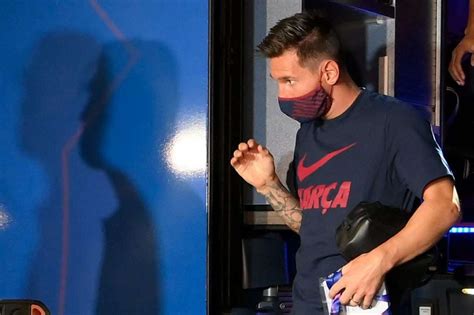 Lionel Messi Tells Barcelona He Wants To Leave The Club Get Spanish